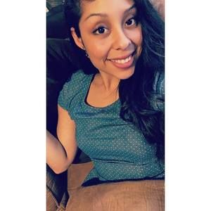 Meet your Posher, Karina